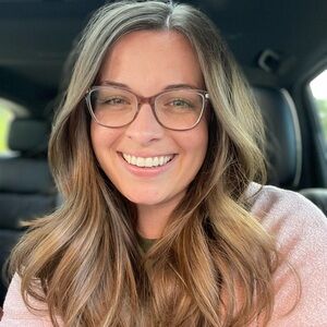 Meet your Posher, Mackenzie